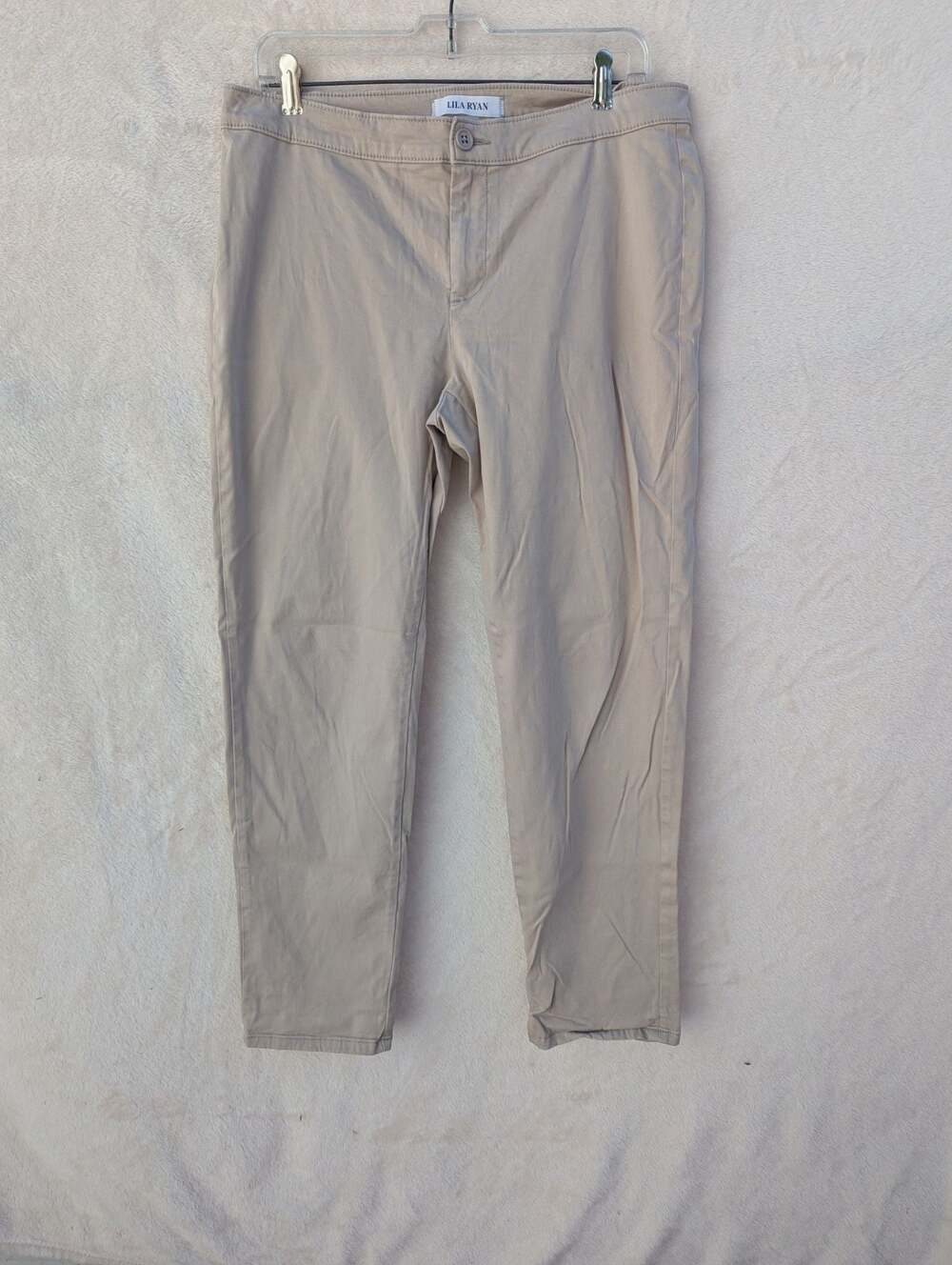 Lila Ryan Women's Khaki Casual Ankle Pants Size 12